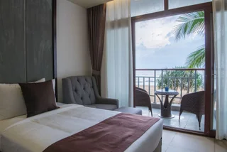 Панадура: Jie Jie Beach Hotel