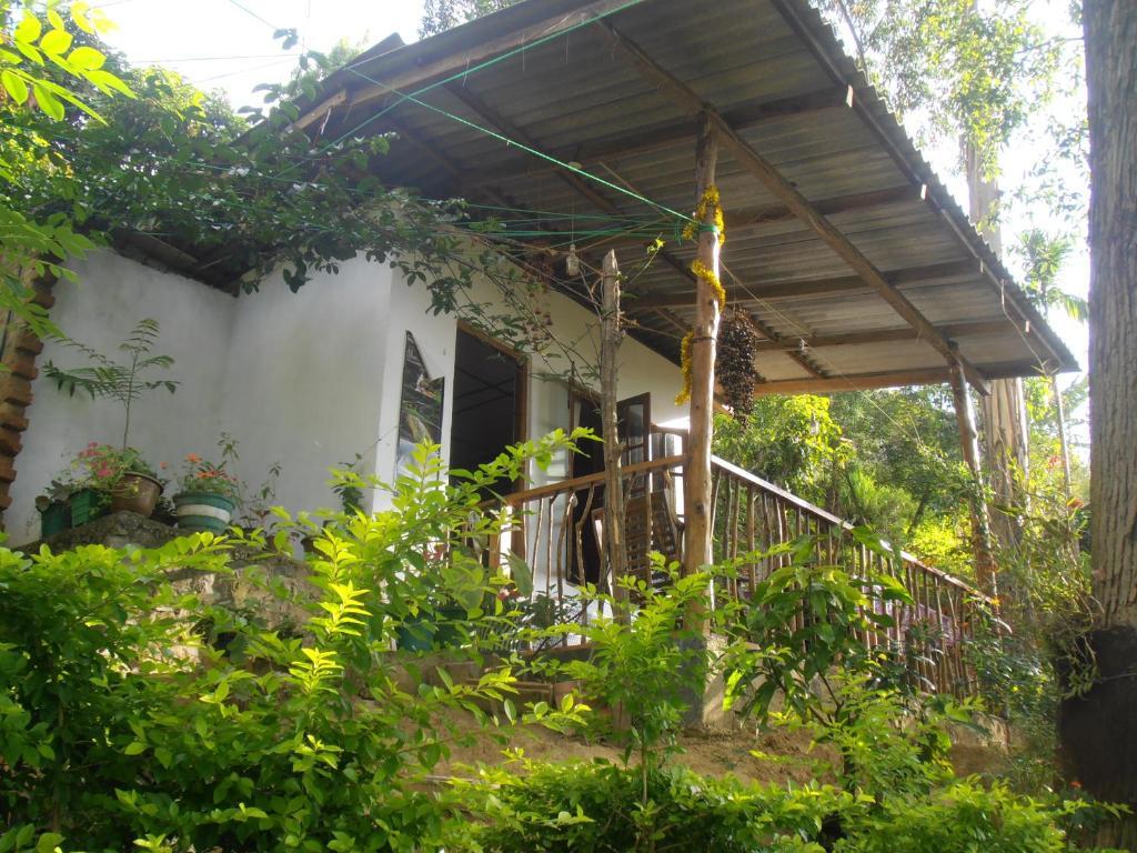 Элла: Hidden Gem Inn