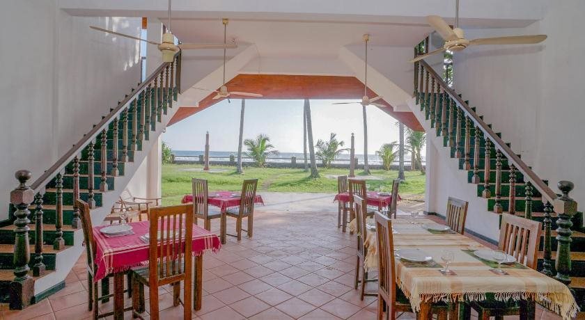 Ахангама: Nu-vin Beach Hotel