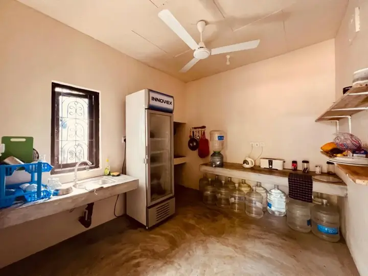 Аругам-Бэй: Little Lagoon Hostel