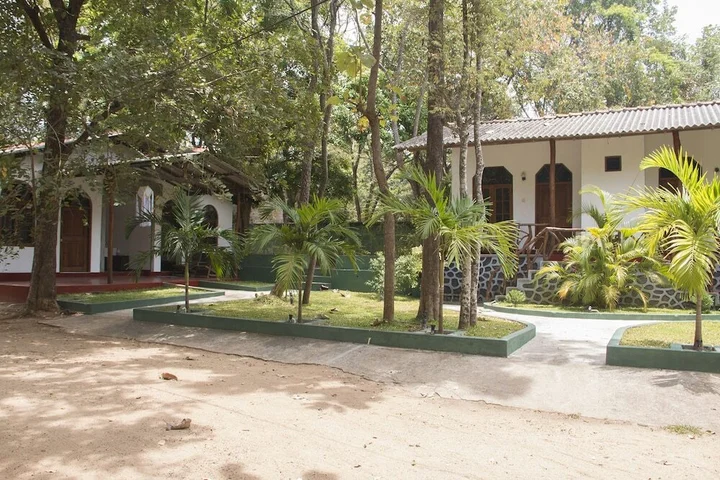 Хабарана: Thuruliya Lodge Habarana