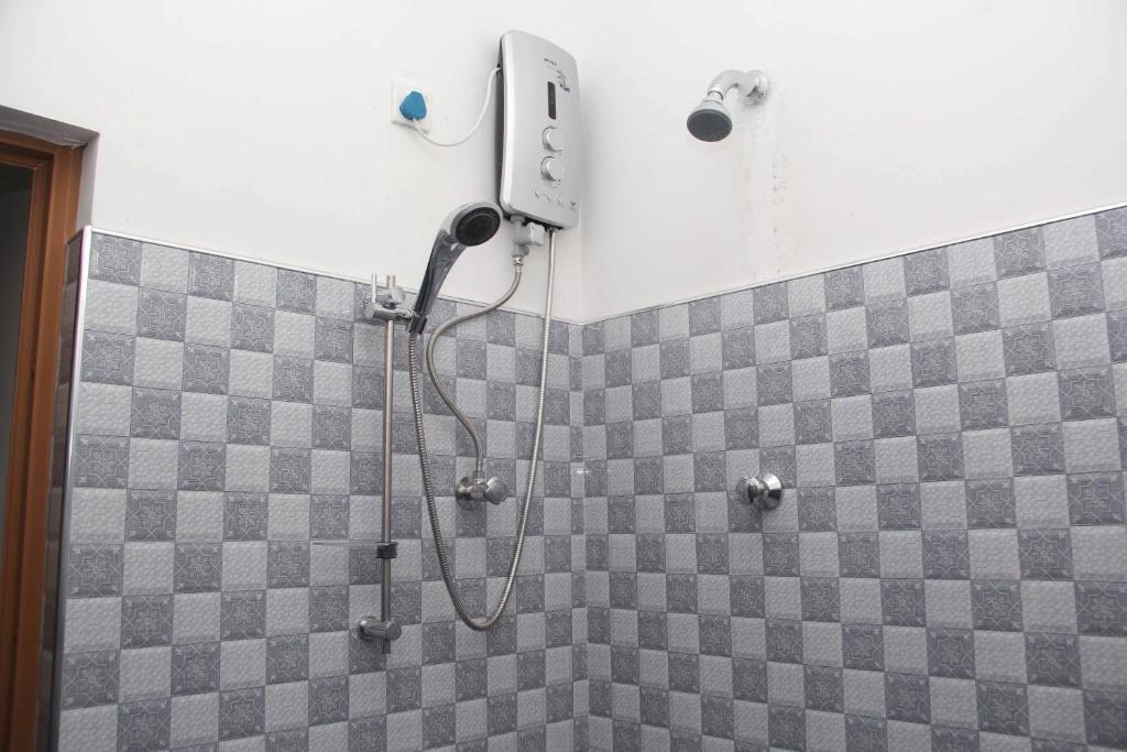 Мирисса: lionka guesthouse