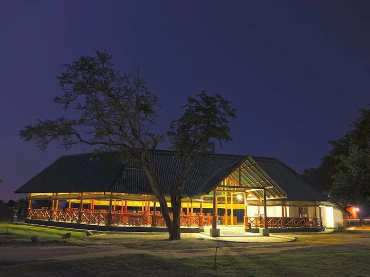 Киринда: Best Life Eco Resort Mattala