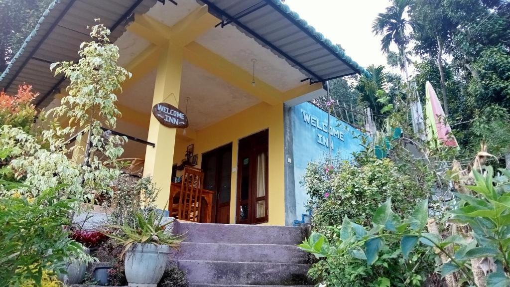 Элла: Welcome Inn