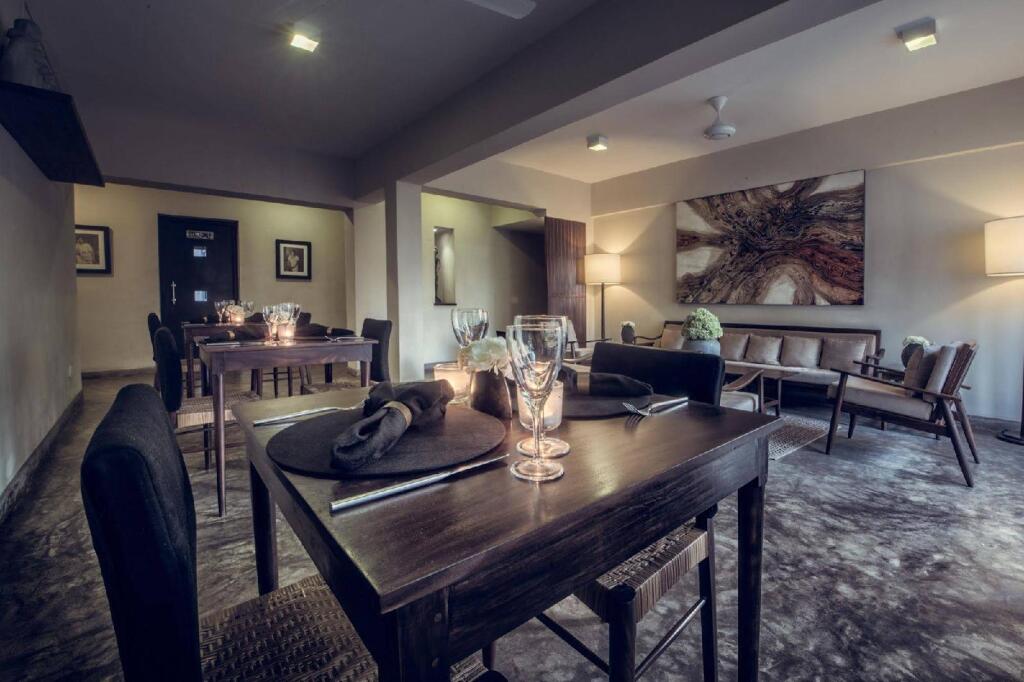 Коломбо: Nyne Hotels Lake Lodge - Colombo