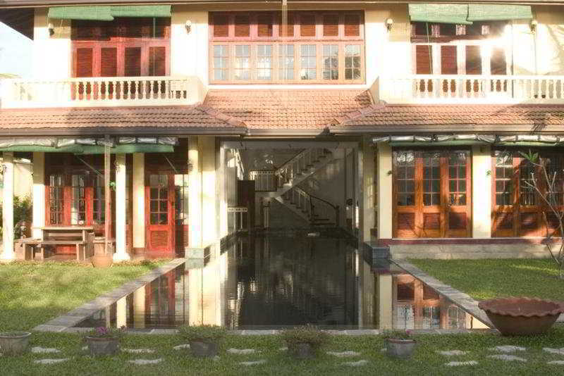 Гора Lavinia: Mount Lavinia House