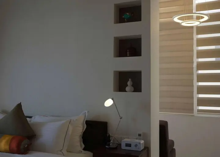 Гора Lavinia: The Penthouse Above Sea