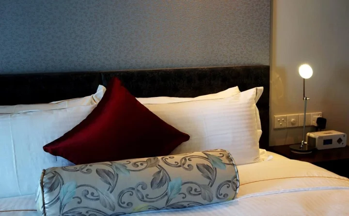 Гора Lavinia: The Penthouse Above Sea
