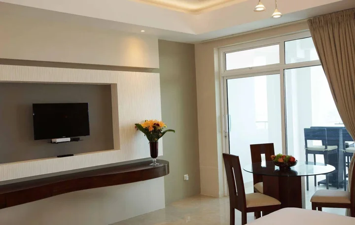 Гора Lavinia: The Penthouse Above Sea