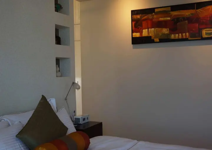 Гора Lavinia: The Penthouse Above Sea