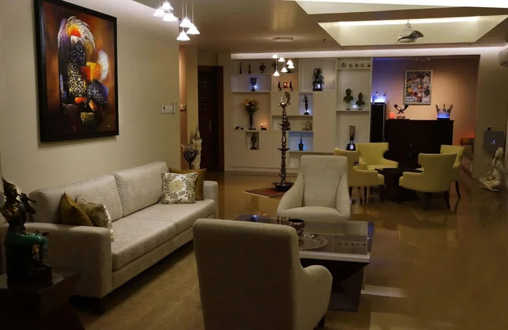 Гора Lavinia: The Penthouse Above Sea