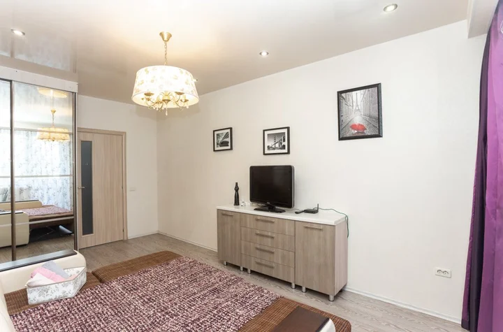 Архангельск: Family Rooms Pomorskaya 44 Apartments