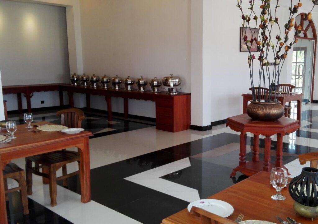 Шри-Джаяварденепура-Котте: Richmond House Colombo