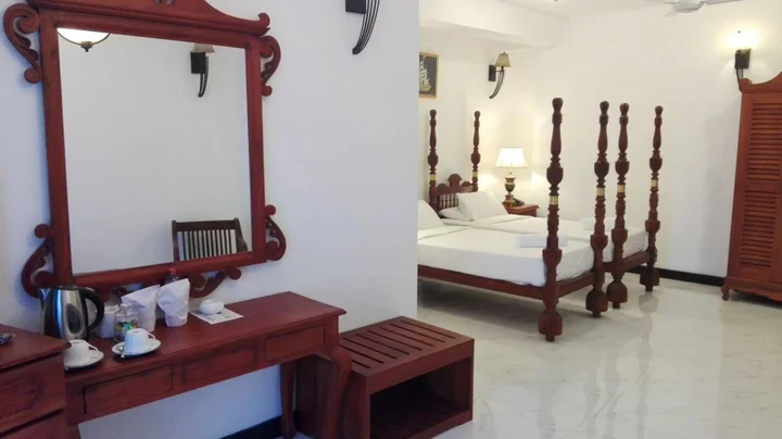 Шри-Джаяварденепура-Котте: Richmond House Colombo