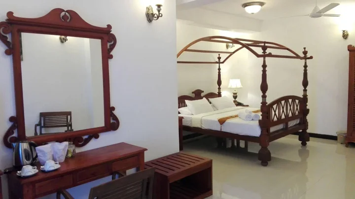 Шри-Джаяварденепура-Котте: Richmond House Colombo