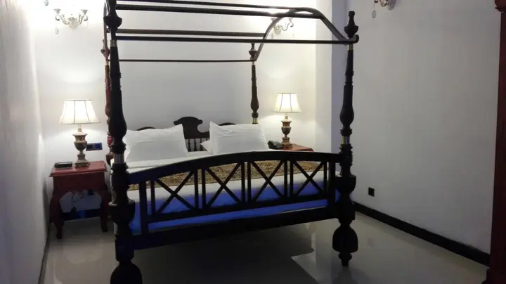 Шри-Джаяварденепура-Котте: Richmond House Colombo