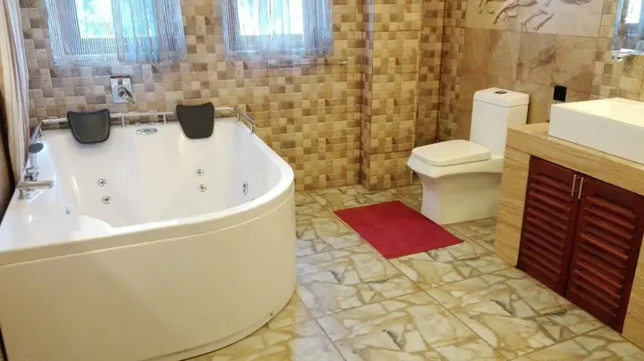 Шри-Джаяварденепура-Котте: Richmond House Colombo