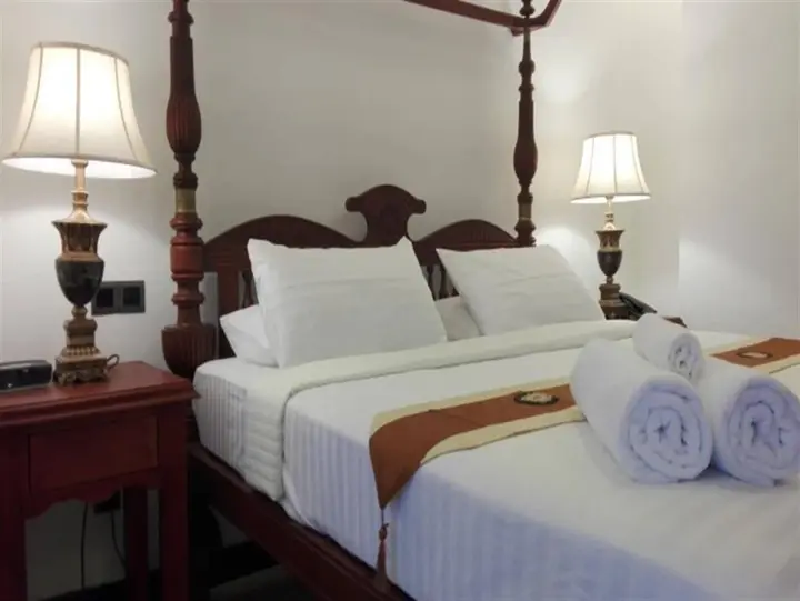 Шри-Джаяварденепура-Котте: Richmond House Colombo