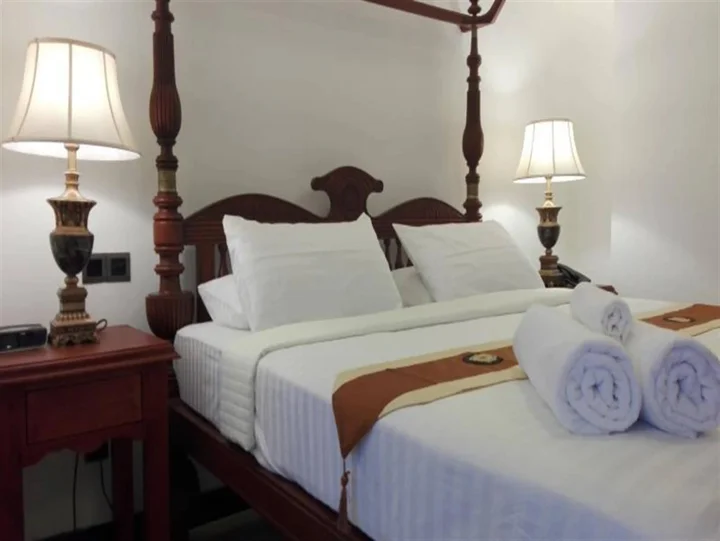Шри-Джаяварденепура-Котте: Richmond House Colombo