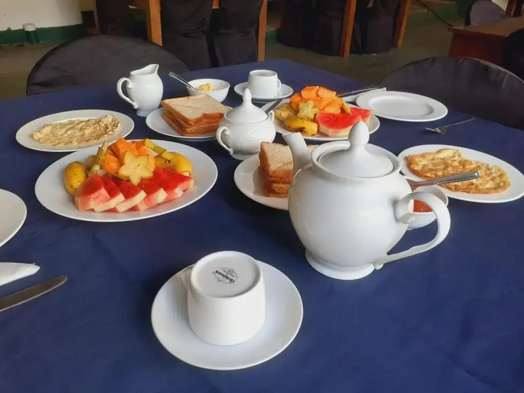 Дамбулла: Isuru City Hotel