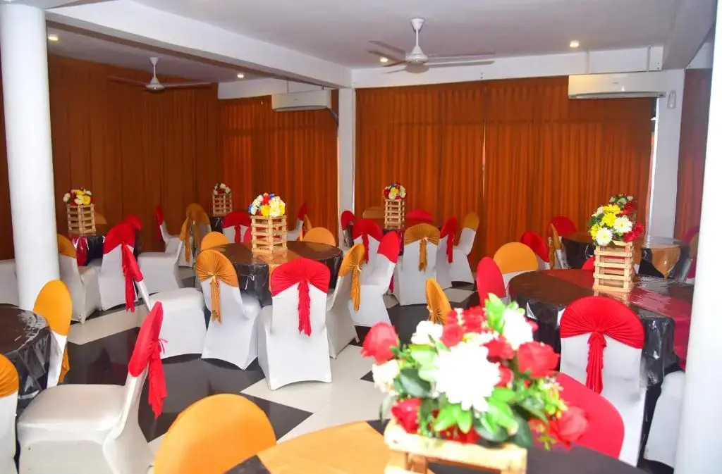 Дамбулла: Isuru City Hotel