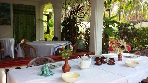 Калкудах: Beni Beach Resort