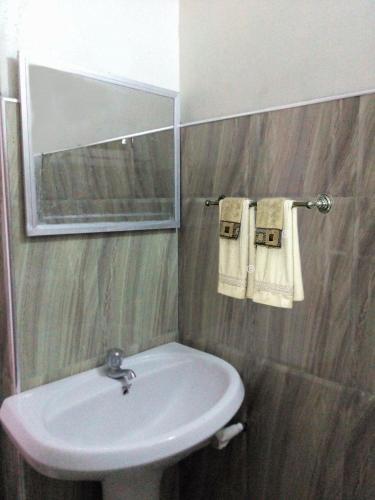 Калкудах: Beni Beach Resort