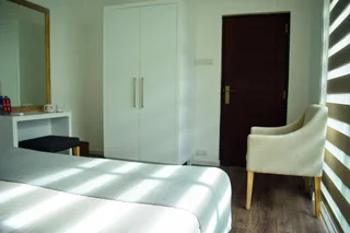 Коломбо: ZEN Rooms Wellawatte Beach Colombo