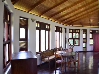 Бандаравела: The Rendezvous Hotel