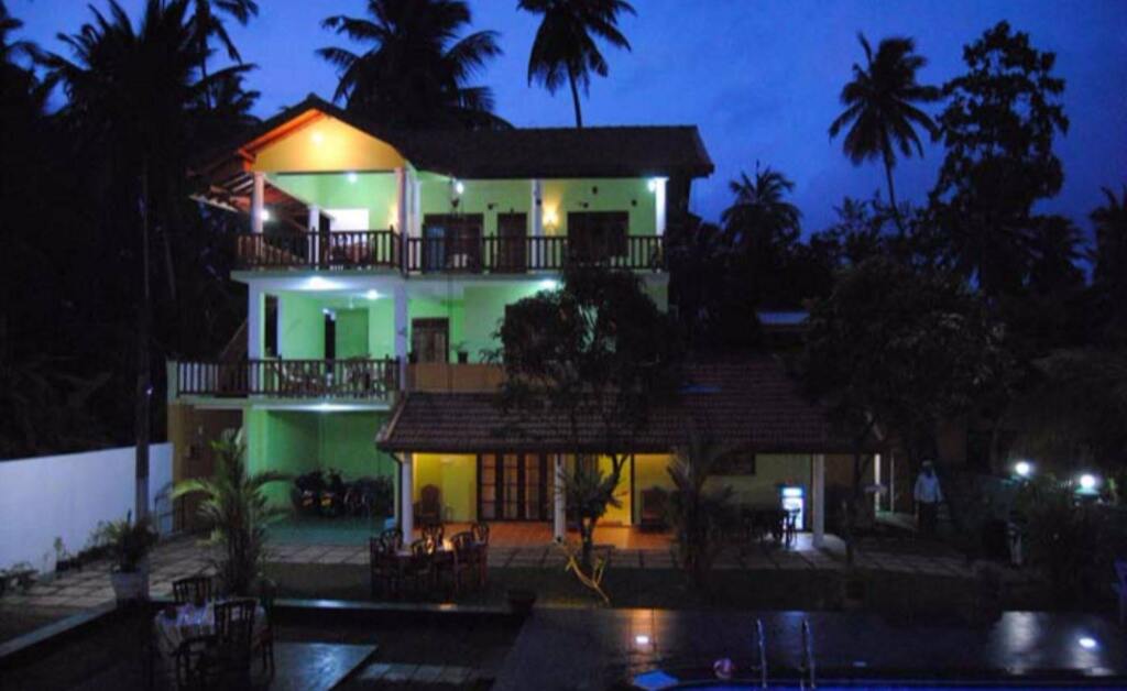 Унаватуна: Damith Guest House