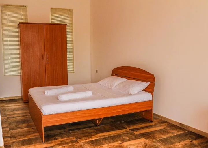 Канди: Bee View Home Stay