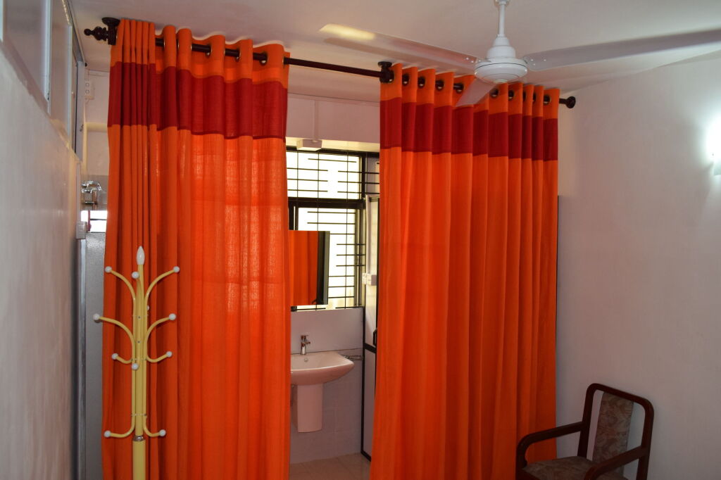 Коломбо: Thambili Island at Stubbs - Hostel