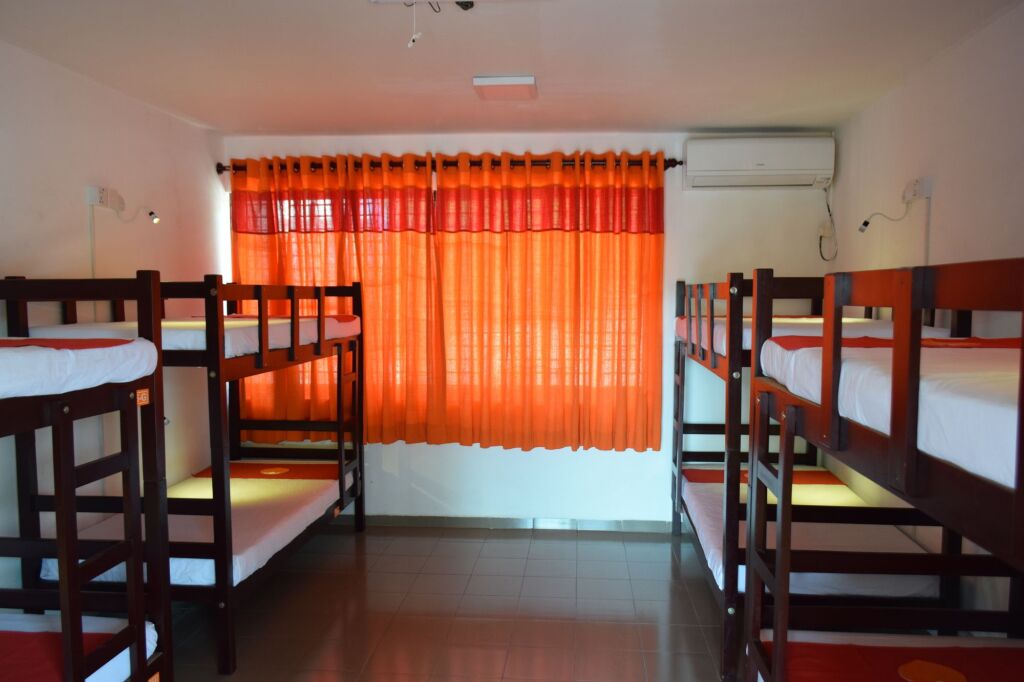 Коломбо: Thambili Island at Stubbs - Hostel