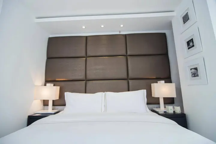 Коломбо: Platinum One Suites