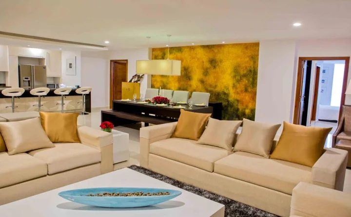 Коломбо: Platinum One Suites