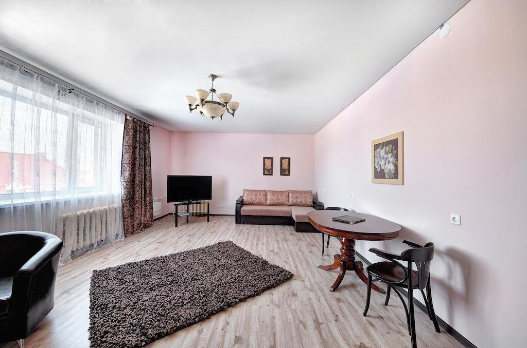 Архангельск: Hotel on Obvodnom
