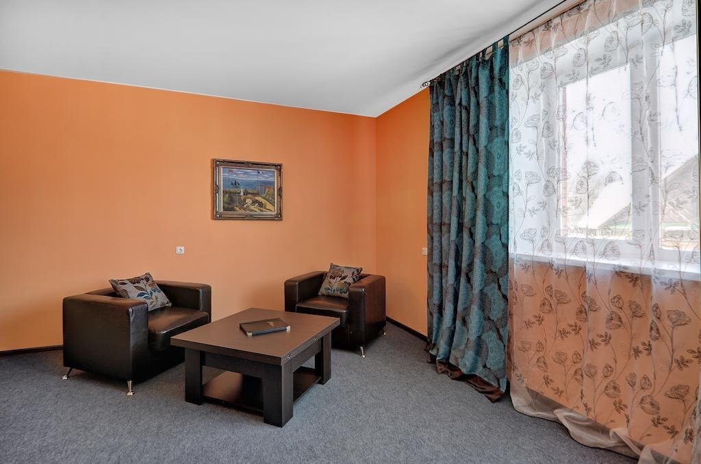 Архангельск: Hotel on Obvodnom