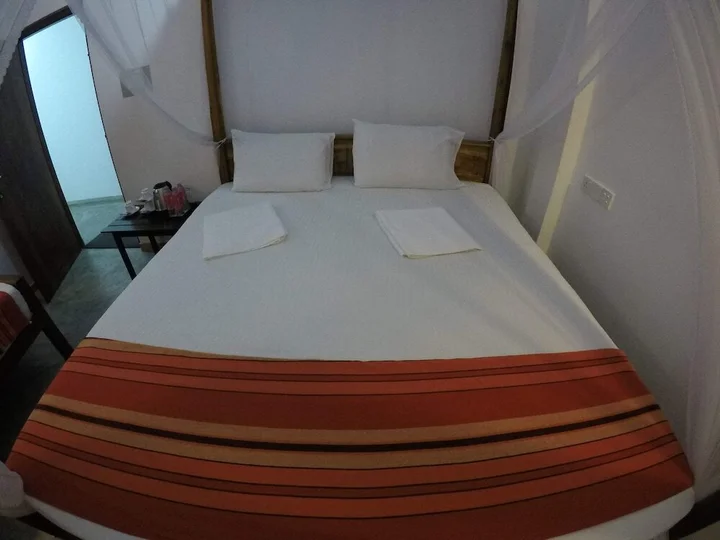 Мирисса: Dreamers Lodge