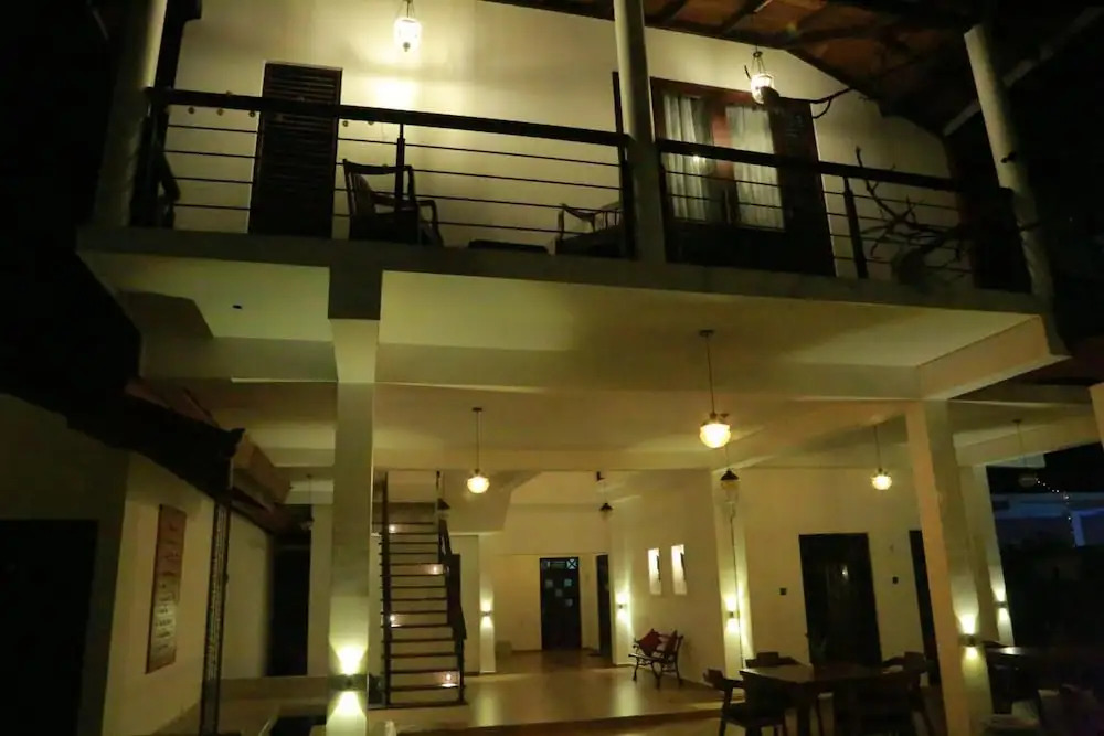 Ахангама: Midigama Holiday Inn
