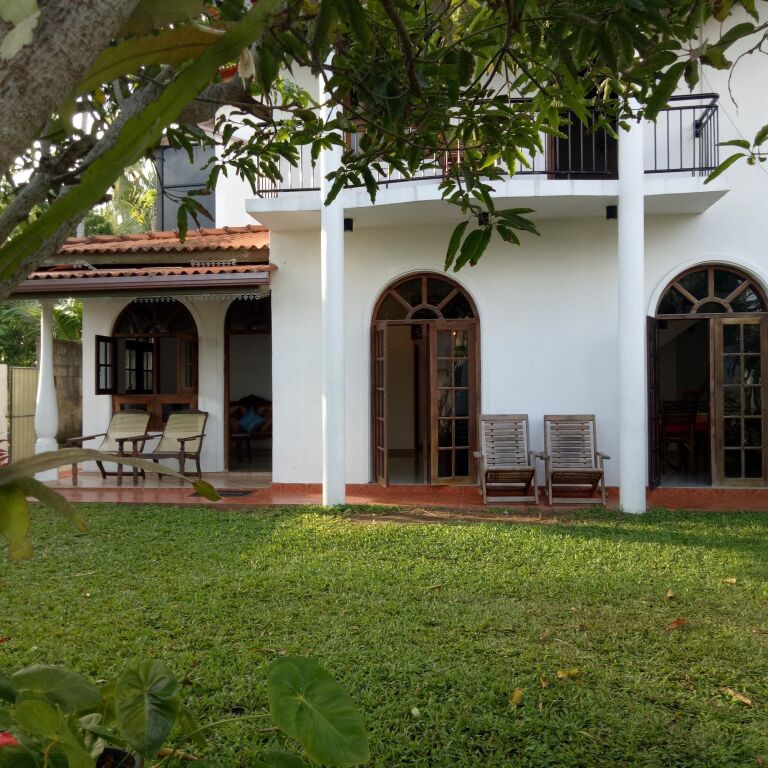 Унаватуна: White House Villa