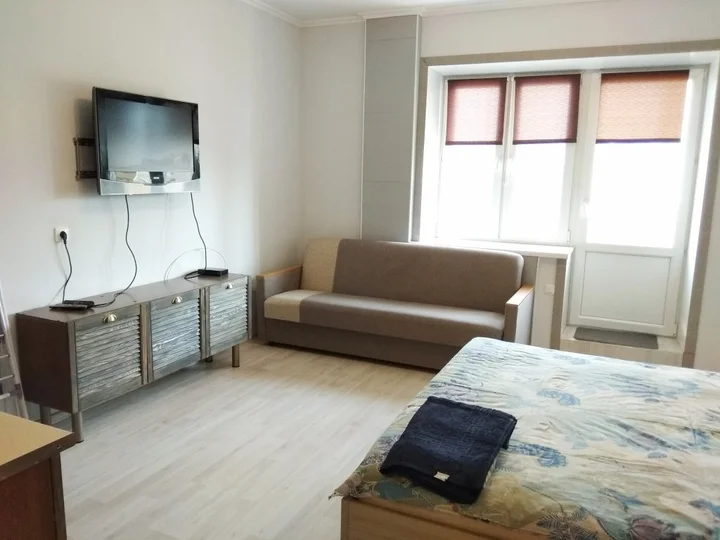 Архангельск: Apartment on Vologodskaya 30