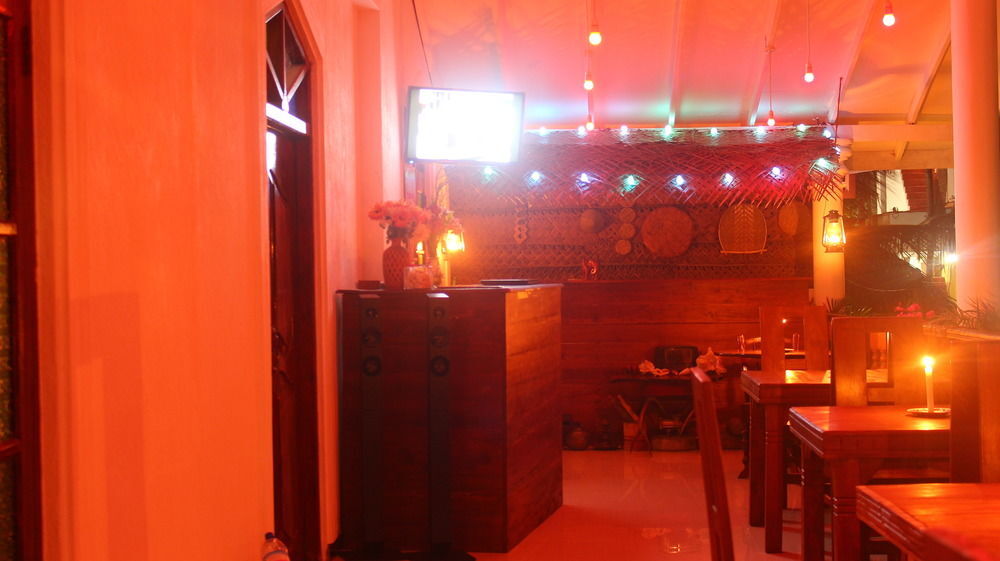 Унаватуна: La Villa Guest House