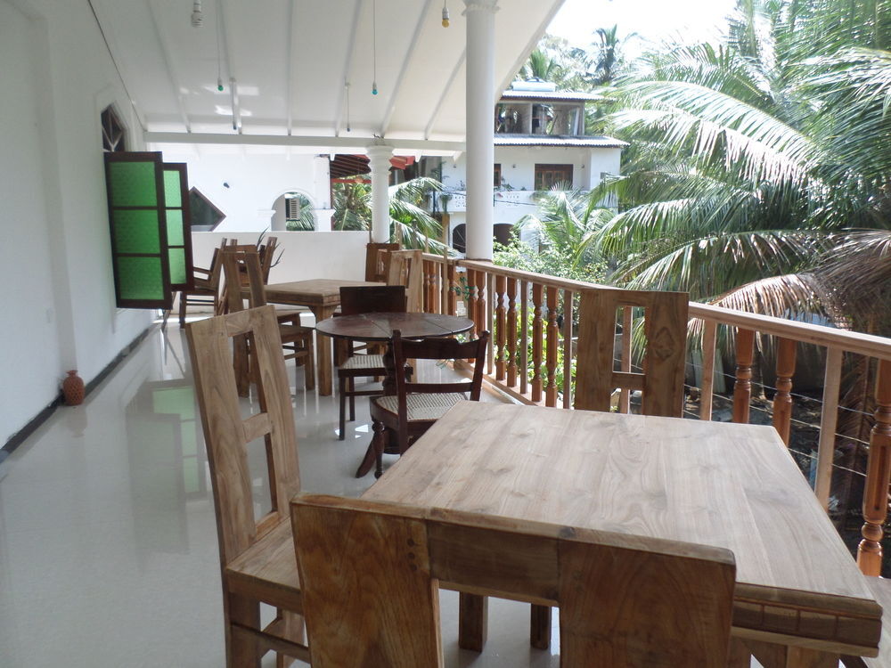 Унаватуна: La Villa Guest House