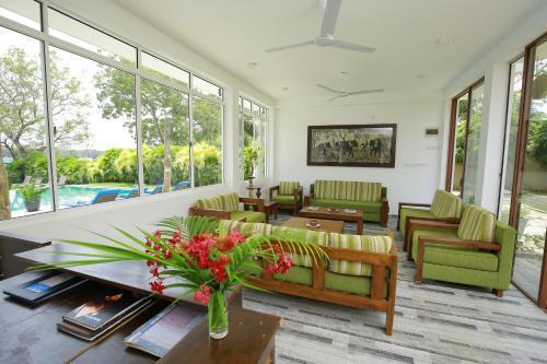 Киринда: Diya Dahara Resort