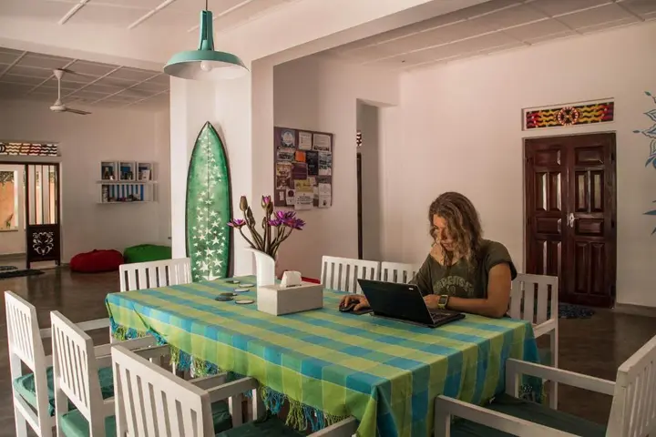 Мирисса: Hostel First Mirissa