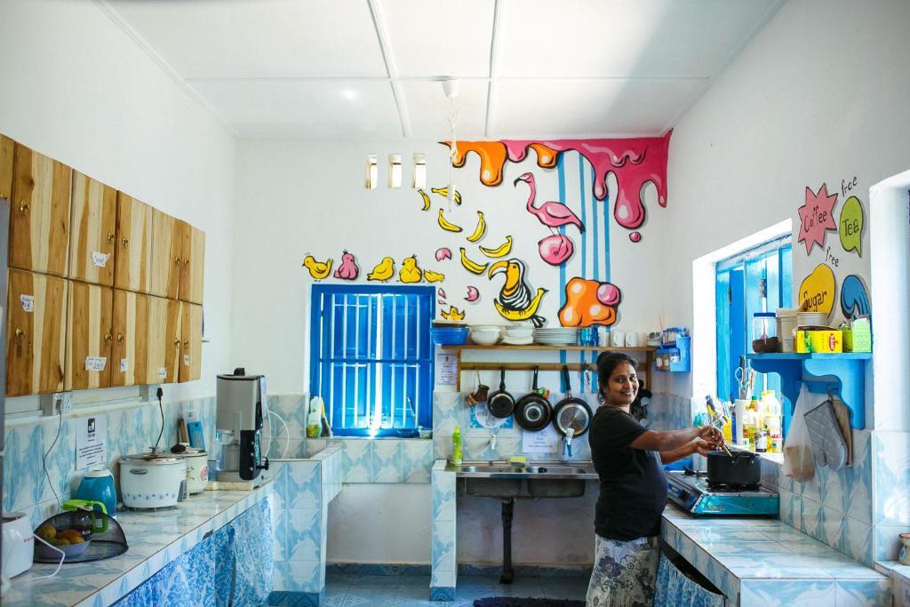 Мирисса: Hostel First Mirissa
