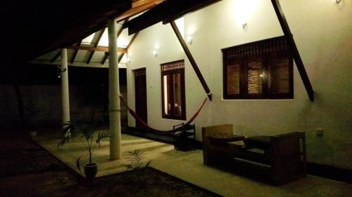 Валгама: Surf Castle Guest House