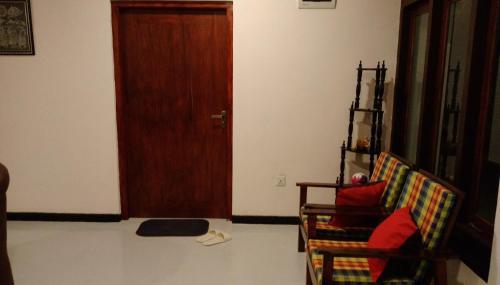 Валгама: Surf Castle Guest House