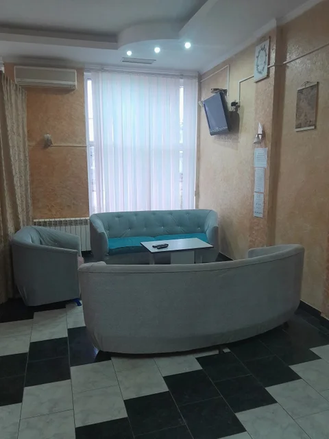 Красный Пахарь: Хостел 1001 Ночь