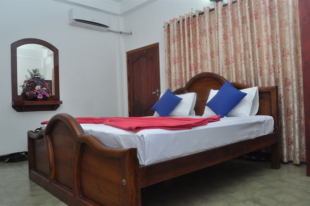 Негомбо: Ocean View Guesthouse